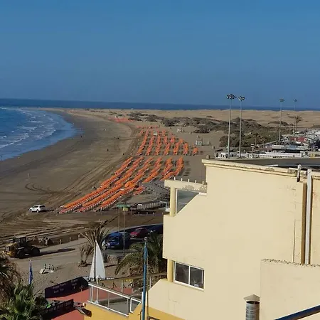 Apt. Flor 2 Playa Ingles Wifi Free. * Playa del Inglés