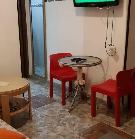 Apt. Flor 2 Playa Ingles Wifi Free. *
